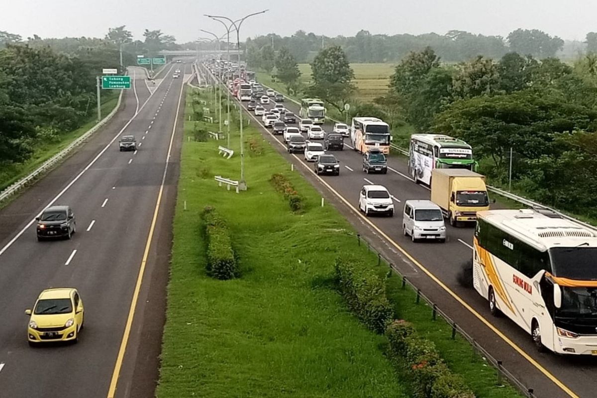 Puncak Arus Mudik Lebaran 2025 Diprediksi 28 Maret, One Way Nasional Diberlakukan Sejak Pagi